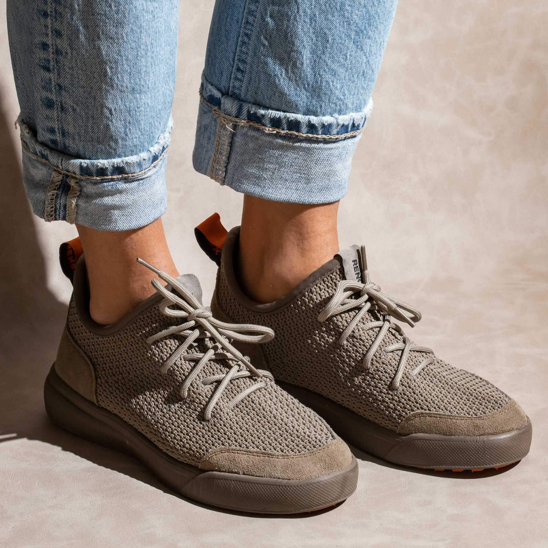 Versaknit Taupe + Pack 3 Calcetines No Show