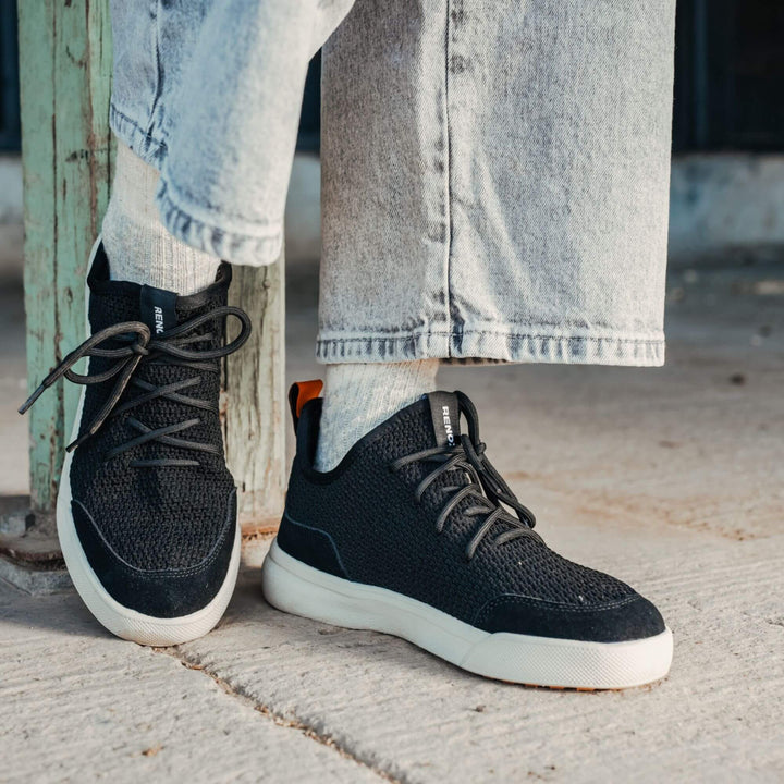 Zapatilla Versaknit Negro Crema Unisex