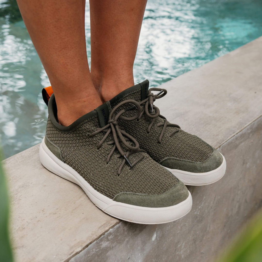 Zapatilla Versaknit Verde Musgo Unisex